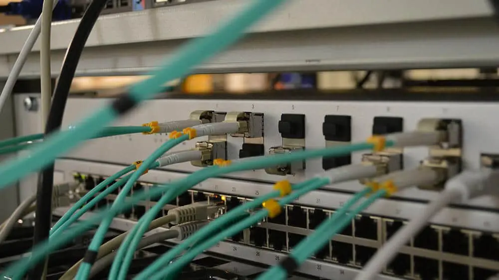 Optimizing Connectivity: Choosing the Right Network Switch for Industrial Environments